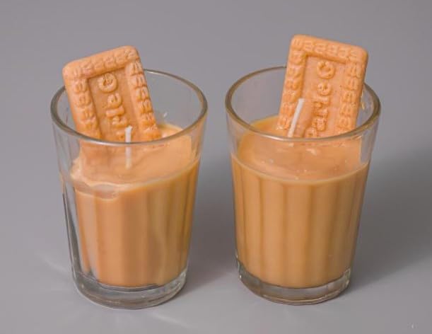 Masala Chai Scented Candle made with Premium Soya wax ad natural chai Color